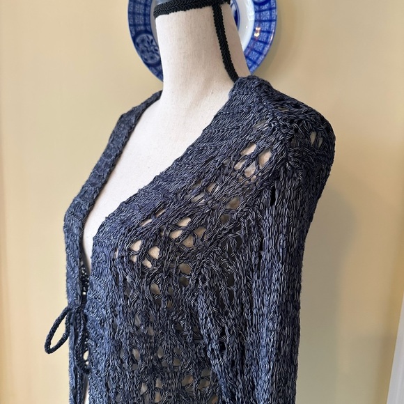 Ethyl | Tie Front Loose Knit/Crochet Sweater Cardigan in a Marled Dark Blue - Picture 2 of 6